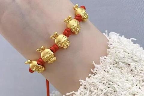 佩戴什么能改运?揭秘开运饰品的正确选择与佩戴秘诀 佩戴什么能改运?揭秘开运饰品的正确选择与佩戴秘诀