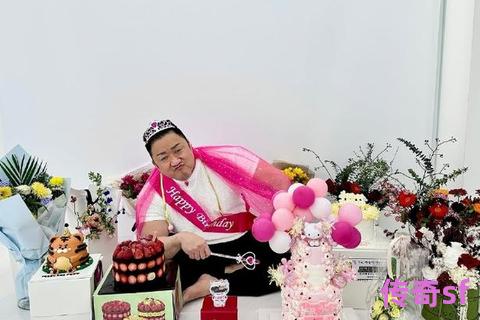 《丧心病狂私服骚操作直男公会惊变粉红芭比梦幻城堡 整蛊之王笑疯全服颠覆审美极限》