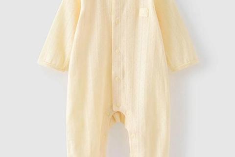 新生儿衣服_初生婴儿纯棉服饰优选：轻柔透气呵护娇嫩肌肤