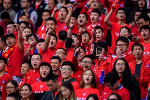 富力VS恒大焦点战：球票开售_观赛席位限时抢购攻略