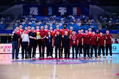 文一男篮：砥砺奋进逐梦赛场_勇创佳绩再攀新高