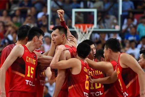 巅峰对决_2008北京奥运中国男篮激战美国梦之队热血瞬间