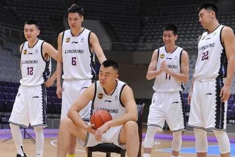 刘志轩离队背后_辽篮竞争激烈与李楠三度召唤