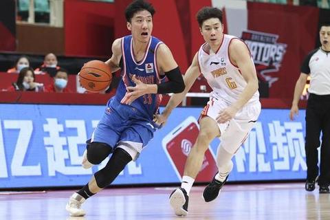 上海男篮42分大捷四川豪取赛季双杀