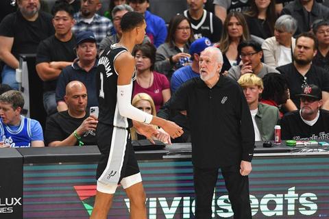 马刺VS快船巅峰对决：攻防激战全程高能时刻集锦
