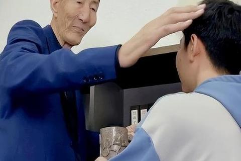 鲍喜顺身高之谜：揭秘真实数据与成长故事