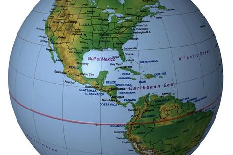 地球一周多少公里：揭秘赤道周长与极地差异数值