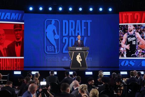 2016年NBA选秀重排_逆袭新星崛起与状元命运的十年转折