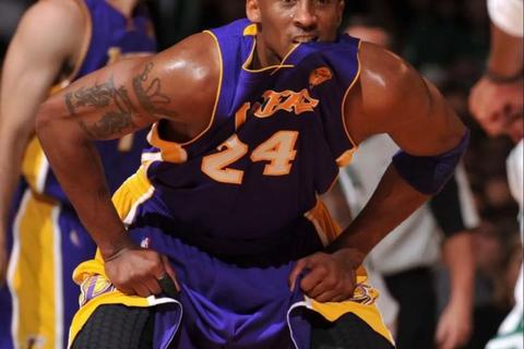 NBA传奇科比高光时刻_24号球衣永恒记忆-经典赛场图片回顾