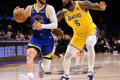 NBA2018巅峰时刻：勇士卫冕_詹姆斯西游开启新篇章