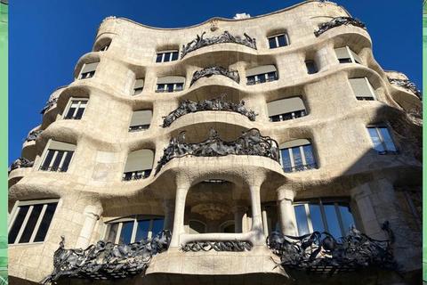 巴塞罗那奇幻之旅：高迪建筑_足球激情与海岸风情交织