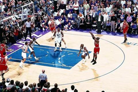 NBA98巅峰对决：飞人乔丹最后一投铸就传奇封神时刻