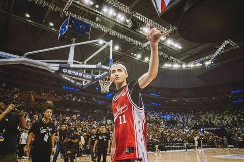 篮球少年到全明星：吴亦凡的NBA跨界之路