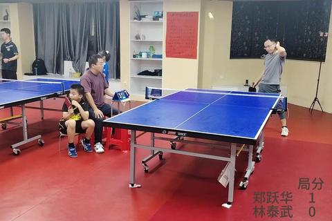 直拍与横拍终极对决：优劣分析及适用场景全解析