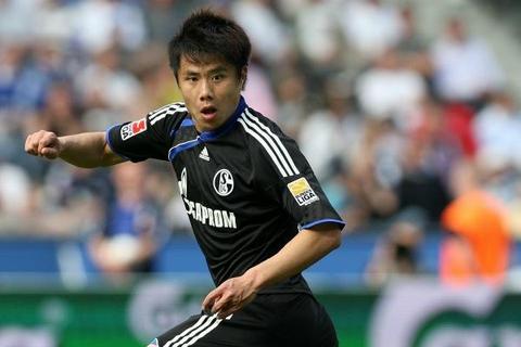 蒿俊闵曾效力的沙尔克04_揭秘其所属德国足球俱乐部