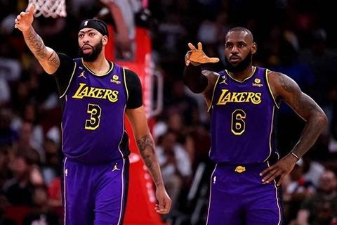 2004年NBA总决赛_活塞团队荣耀逆袭湖人F4王朝崩塌