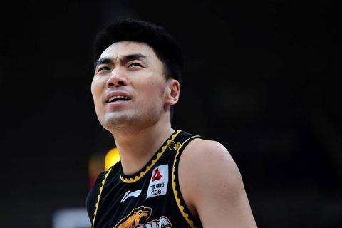 李晓旭年薪250万_坚守辽篮书写老将传奇