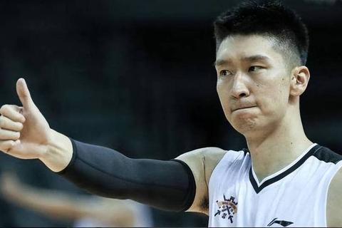 孙悦NBA生涯解析：双料冠军为何难留湖人_天赋与挑战并存